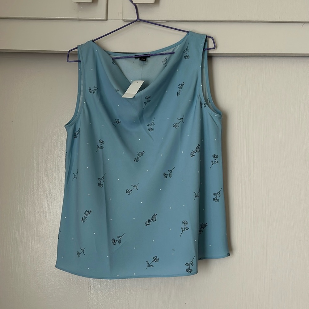 Sleeve less Cowl Neck Top